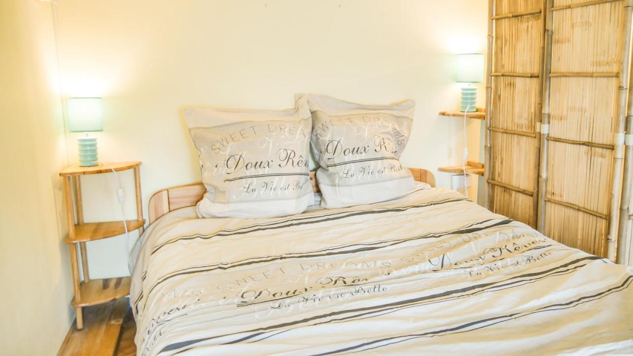 Appartement Cosy Sur Port De Plaisance كابروتو المظهر الخارجي الصورة