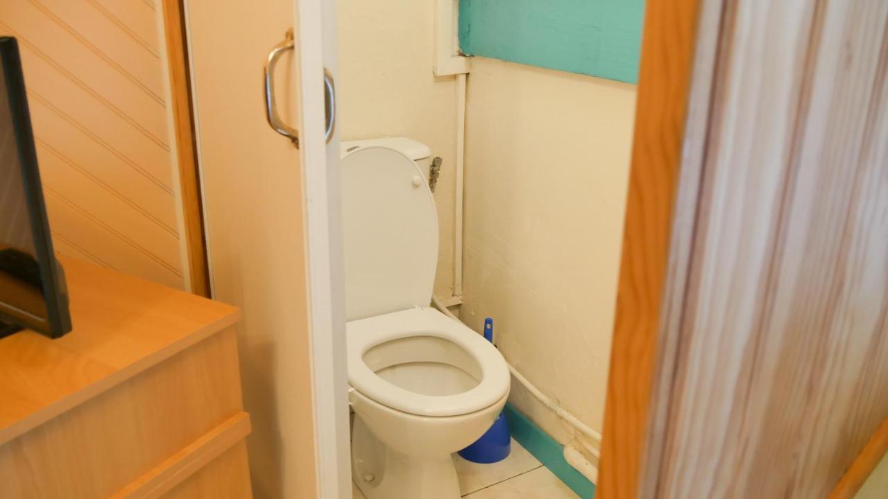 Appartement Cosy Sur Port De Plaisance كابروتو المظهر الخارجي الصورة